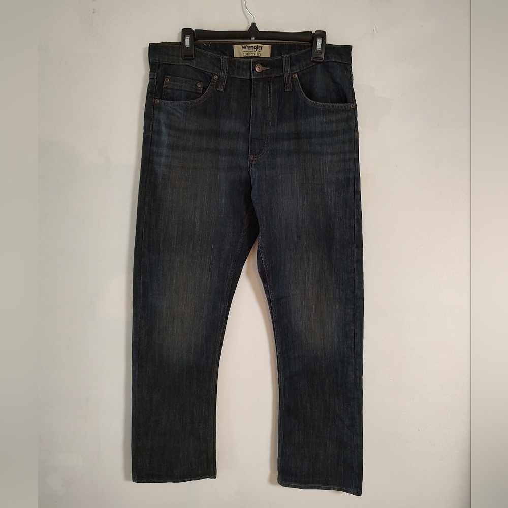 Wrangler Mens Dark Wash Relaxed Fit Jeans 32x34 Straight Leg NEW